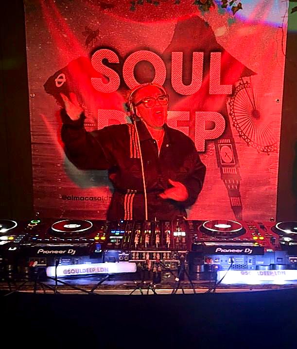 Mr Roach on the decks at a Soul Deep night